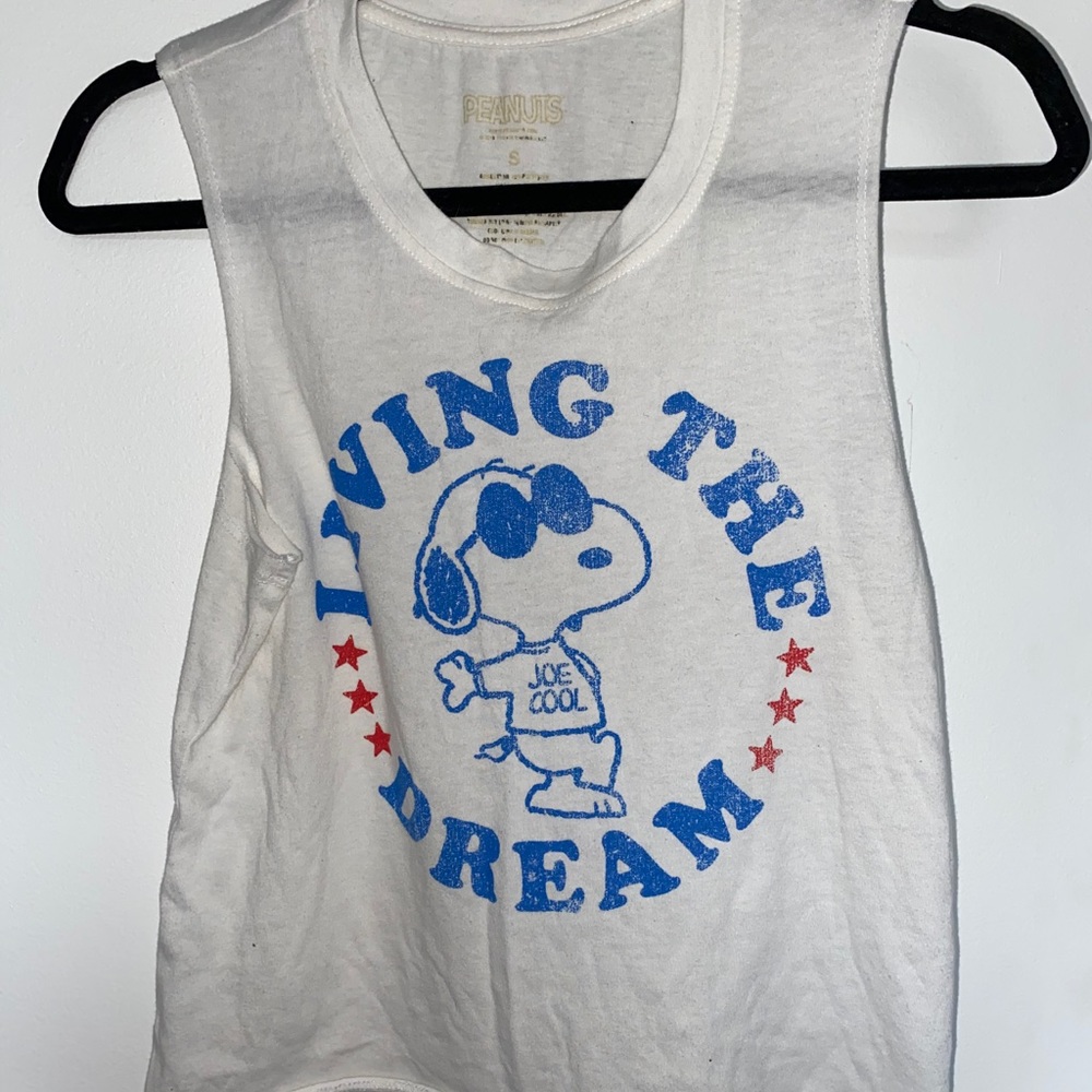 white tank